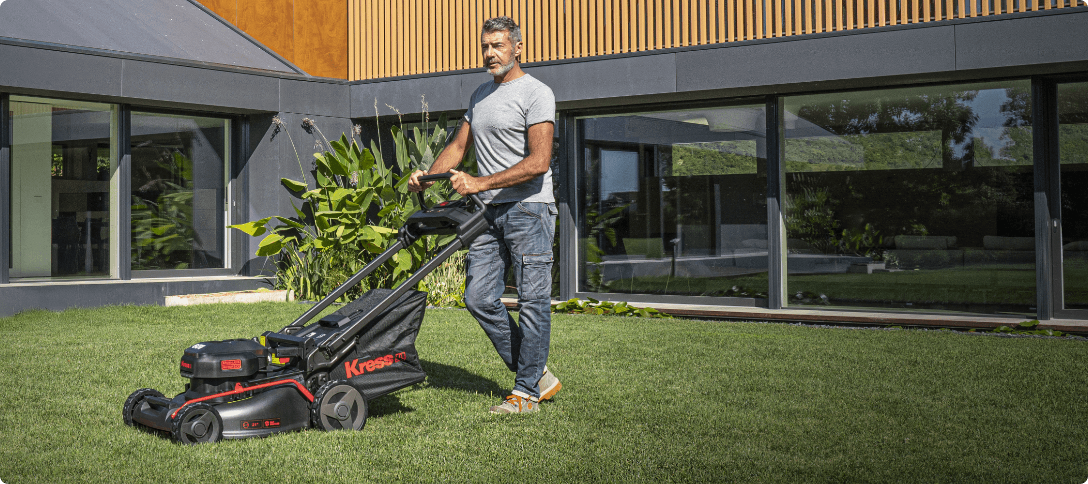 Professional-grade 60 V lawn mower | Kress